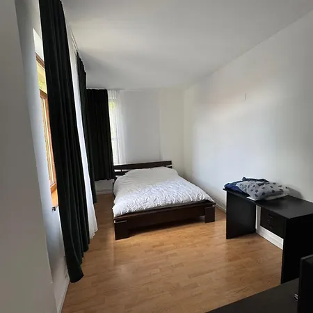 Ts House * Cluj-Napoca